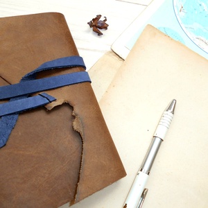 ' Mjölnir - THOR Kalapácsa ' Antik VALÓDI BŐR Napló A6 - Szimbólummal - Tépett első lappal - otthon & életmód - papír, írószer - jegyzetfüzet & napló - Meska.hu