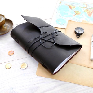 VIKING - Valódi bőr borítású kézműves napló A5 méretben - Vegvísir motívummal - otthon & életmód - papír, írószer - jegyzetfüzet & napló - Meska.hu