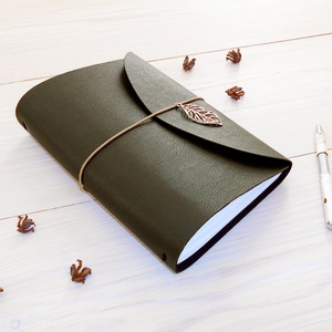 ERDŐ - Cserélhető füzetes valódi bőr borítású utazónapló A5 méretben - 4 db sima füzetet tartalmaz a csomag - otthon & életmód - papír, írószer - jegyzetfüzet & napló - Meska.hu