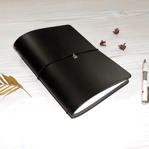 KALANDOR - Cserélhető füzetes valódi bőr borítású utazónapló A5 méretben - 4 db sima füzetet tartalmaz a csomag - otthon & életmód - papír, írószer - jegyzetfüzet & napló - Meska.hu