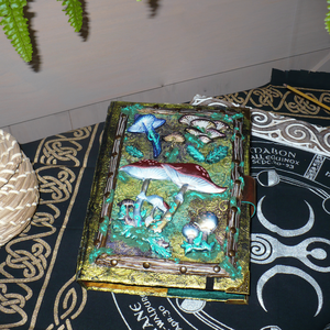 Shroomy könyvborító A/5 - Meska.hu