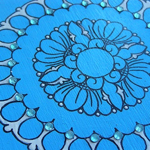 Kék-fehér antikolt dobozka -  - Meska.hu