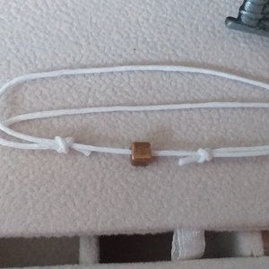 Minimalista kocka karkötő - ékszer - karkötő - gyöngyös karkötő - Meska.hu