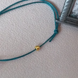 Minimalista szív karkötő - ékszer - karkötő - gyöngyös karkötő - Meska.hu