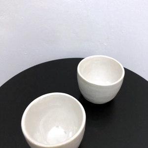 Gyöngyház fehér kerámia espresso pohárka - otthon & életmód - konyhafelszerelés, tálalás - tálalás - bögre & csésze - Meska.hu