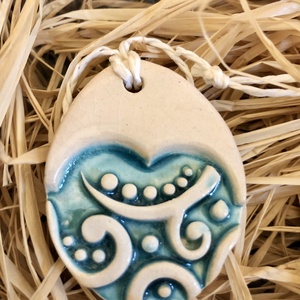 Fehér-Türkiz Húsvéti kerámia függő dísz, Esküvő, Dekoráció, Asztaldísz, Kerámia, MESKA