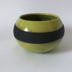 Fekete-zöld kerámia edényke - otthon & életmód - dekoráció - asztal és polc dekoráció - dekorációs tál, tartó - Meska.hu