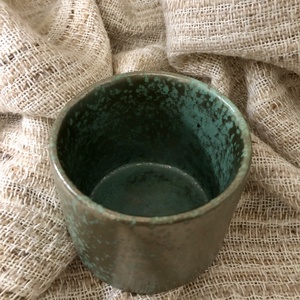 Menta-platina kerámia pohár - otthon & életmód - konyhafelszerelés, tálalás - tálalás - bögre & csésze - Meska.hu