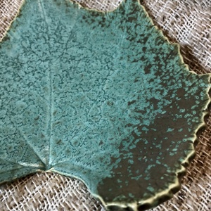 Menta-türkiz szőlőlevél tányérka  - esküvő - dekoráció - asztaldísz - Meska.hu