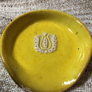 Fakanáltartó - sárga - otthon & életmód - konyhafelszerelés, tálalás - sütés, főzés - fakanál & fakanáltartó - Meska.hu