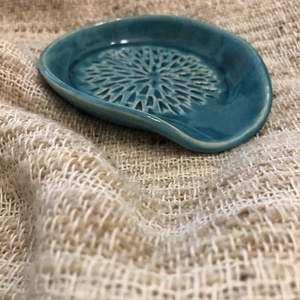 Fokhagyma reszelő / Fakanáltartó - türkiz - otthon & életmód - konyhafelszerelés, tálalás - sütés, főzés - fakanál & fakanáltartó - Meska.hu