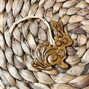 Barna nyuszi függő - otthon & életmód - dekoráció - húsvéti asztaldíszek - Meska.hu