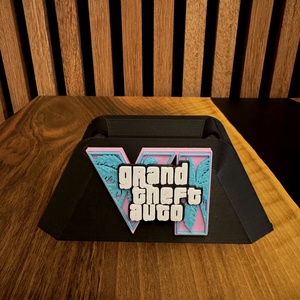 GTA VI stílusú PS5 kontroller tartó - Meska.hu