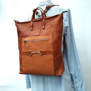 Nagy fényes és matt karamellbarna bőr válltáska és hátizsák City L 003 - táska & tok - variálható táska - Meska.hu