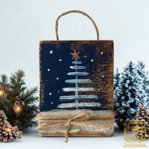 Kiskarácsony - Rusztikus Festett Fatábla - Falra akasztható - Ajándék ötlet - Karácsonyfa - Karácsony, Otthon & Életmód, Dekoráció, Fali és függő dekoráció, Falra akasztható dekor, Festett tárgyak, Újrahasznosított alapanyagból készült termékek, MESKA