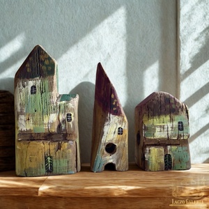 Tölgyfa Város - Könyvtámasz - Tölgyfa - Polc dísz, Faházikó - Ajándék ötlet, Rusztikus Dekoráció, Ház, Házikó 3 db. - Meska.hu