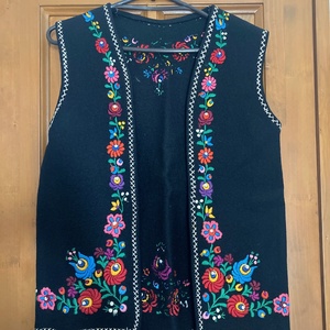 Kézzel hímzett kalocsai mellény � hibátlan állapotban, Ruha & Divat, Női ruha, Mellény, Varrás, Hímzés, MESKA