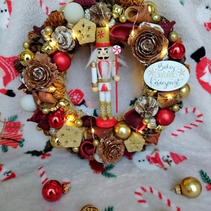 Diótörős kopogtató - Meska.hu