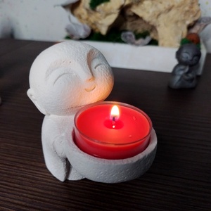 Jesmonite szerzetes mécsestartó - kézzel öntött, környezetbarát lakásdekor, Otthon & Életmód, Gyertya, illat, aroma, Mécses és mécsestartó, Gipszöntés, MESKA