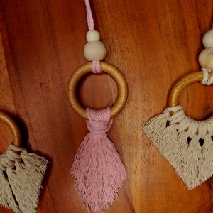 Makramé autós illatosító - kézzel kötött dekor - otthon & életmód - autó - autós illatosító - Meska.hu