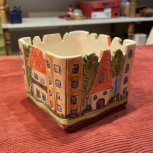 Házikó mintájú, mázas kaspó - Meska.hu