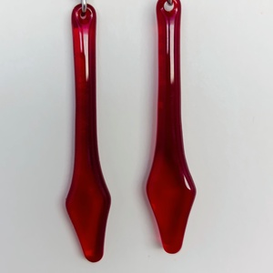 Áttetsző vörös különleges fülbevaló - ékszer - fülbevaló - lógó fülbevaló - Meska.hu