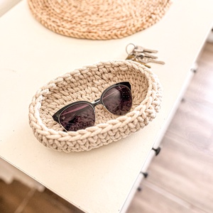 Horgolt ovális kosár � Természetes és letisztult dizájn - otthon & életmód - tárolás & rendszerezés - tárolókosár - Meska.hu