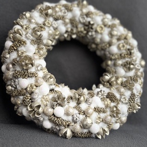 Karácsonyi arany ajtódísz , Otthon & Életmód, Dekoráció, Ajtó- és ablak dekoráció, Ajtódísz & Kopogtató, Virágkötés, MESKA