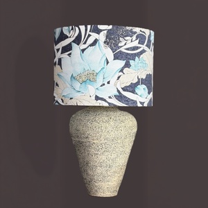 Kerámia asztali lámpa kék lótusz - otthon & életmód - lámpa - asztali lámpa - Meska.hu