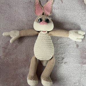 Horgolt nyúl bézs, Játék & Sport, Plüssállat & Játékfigura, Nyuszi, Horgolás, MESKA