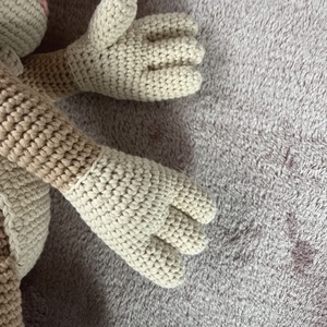 Horgolt nyúl bézs - játék & sport - plüssállat & játékfigura - nyuszi - Meska.hu