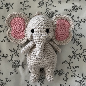 Horgolt elefánt, Játék & Sport, Plüssállat & Játékfigura, Elefánt, Horgolás, MESKA