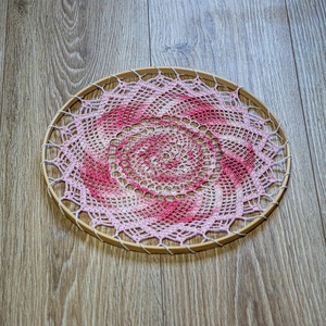 Rózsaszín - fehér horgolt mandala 30 cm - otthon & életmód - dekoráció - fali és függő dekoráció - függődísz - Meska.hu