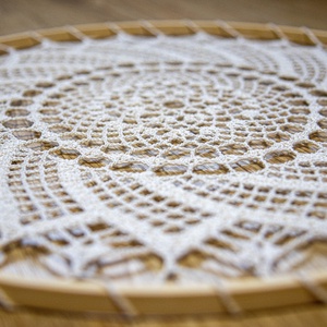 Hófehér horgolt mandala 40 cm - otthon & életmód - dekoráció - fali és függő dekoráció - függődísz - Meska.hu