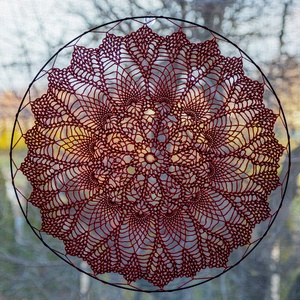 Bordó horgolt mandala 50 cm - otthon & életmód - dekoráció - fali és függő dekoráció - függődísz - Meska.hu