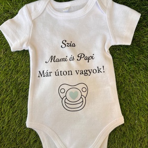 Bababejelentő Body - ruha & divat - babaruha & gyerekruha - body - Meska.hu