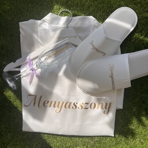 Menyasszonyi box- készülődő csomag - esküvő - kiegészítők - esküvői köntös - Meska.hu