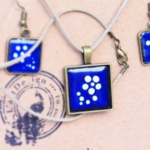 Kékfestő tűzzománc ékszerszett bőrszalaggal - Meska.hu