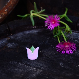 Tulipán bross, kitűző - tűzzománc  - Meska.hu