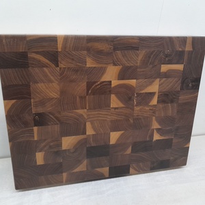 Bütüs Vágódeszka - otthon & életmód - konyhafelszerelés, tálalás - sütés, főzés - vágódeszka - Meska.hu