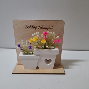 Nőnapi asztaldísz - otthon & életmód - dekoráció - asztal és polc dekoráció - asztaldísz - Meska.hu