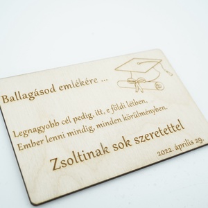 Ballagásra, gravírozott fa köszönőajándék, hűtőmágnes - otthon & életmód - konyhafelszerelés, tálalás - konyhai dekoráció - hűtőmágnes - Meska.hu