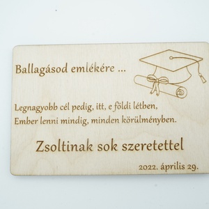 Ballagásra, gravírozott fa köszönőajándék, hűtőmágnes - otthon & életmód - konyhafelszerelés, tálalás - konyhai dekoráció - hűtőmágnes - Meska.hu