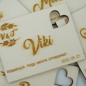 Névre szóló ültetőkártya, köszönőajándék, hűtőmágnes - esküvő - emlék & ajándék - köszönőajándék - Meska.hu