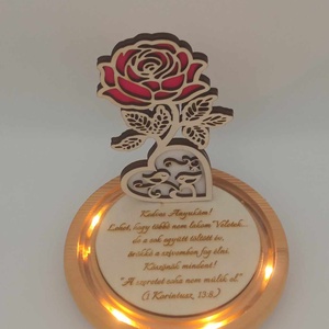 Világító Kis herceg rózsája -  gravírozott rózsa LED-es üvegbúrában, szülőköszöntő édesanyáknak, nagymamáknak esküvőre - esküvő - emlék & ajándék - szülőköszöntő ajándék - Meska.hu