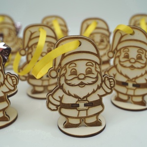 Fa talpas Mikulás ajándék dísz akár szaloncukorral együtt is  - karácsony - mikulás - mikulás ajándékok - Meska.hu