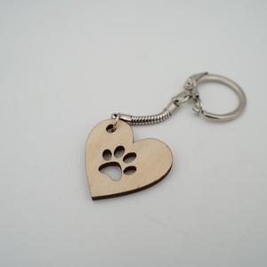Szives-tappancsos fa kulcstartó állatbarátoknak, Táska & Tok, Kulcstartó & Táskadísz, Kulcstartó, Gravírozás, pirográfia, MESKA