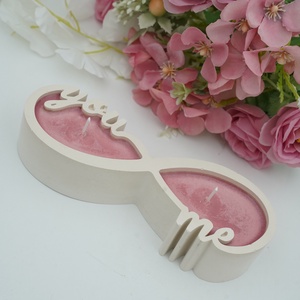 Kerámia dekor You-Me szójaviasz illatgyertya, dekorgyertya, Kellékek & szerszámok, Dekorációs kellékek, Dekorációs gyertya, Gyertya-, mécseskészítés, Kerámia, Kerámia dekor „You & Me” – gyertyával a végtelen összetartozásért

Ez a különleges, kézzel készítet..., MESKA