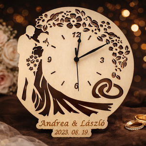 Gravírozott falióra, esküvői designnal, fából, Otthon & Életmód, Dekoráció, Fali és függő dekoráció, Falióra & óra, Gravírozás, pirográfia, MESKA