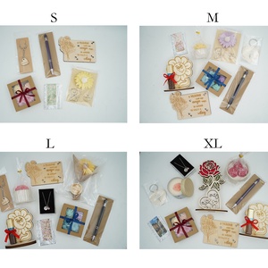 Exkluzív ajándékcsomagok Anyák Napjára - esküvő - emlék & ajándék - szülőköszöntő ajándék - Meska.hu